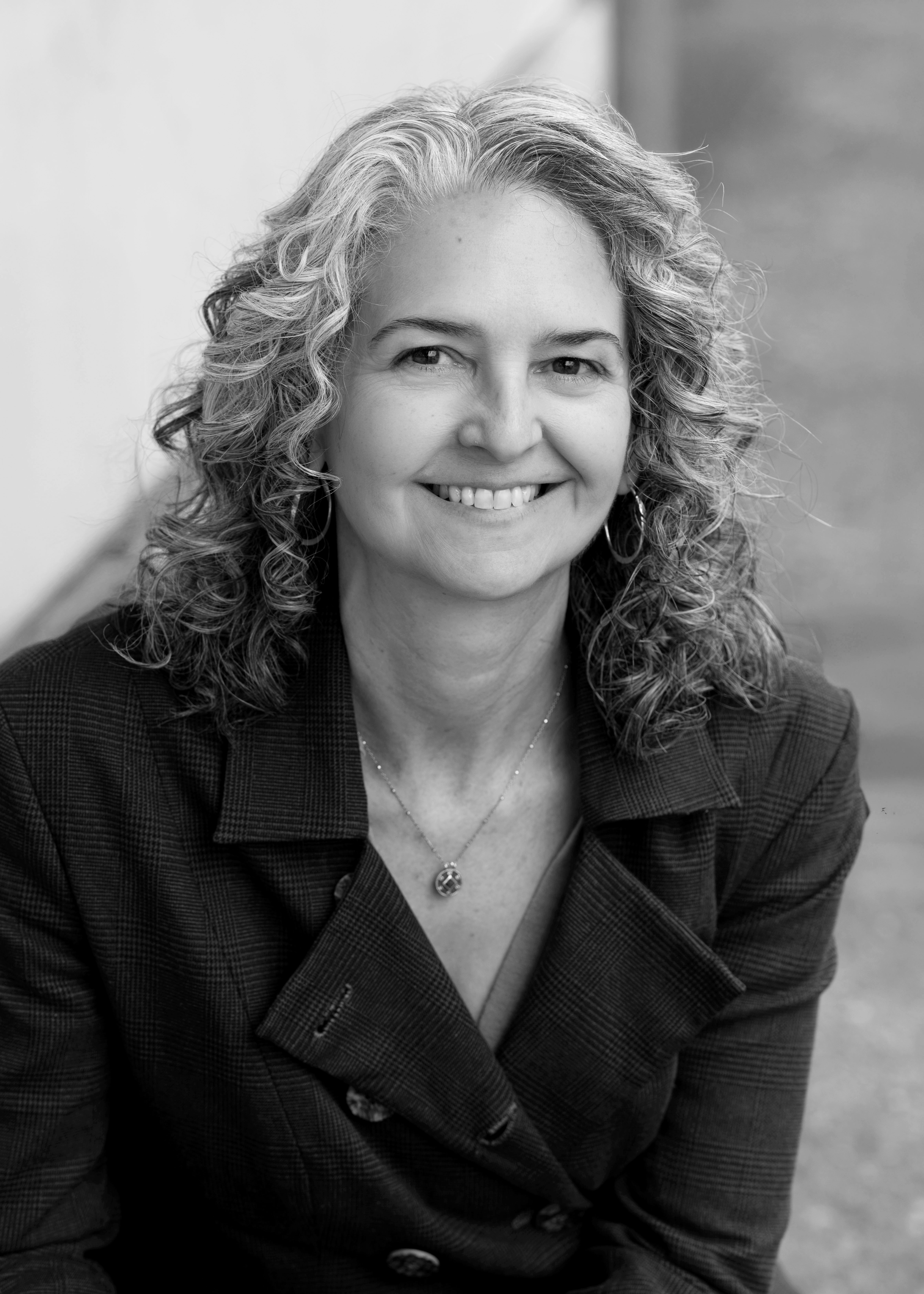 Nicole Livingston, MA, MFT, SAP, Psychotherapy and Sensorimotor Psychotherapy for Adults and Couples.
